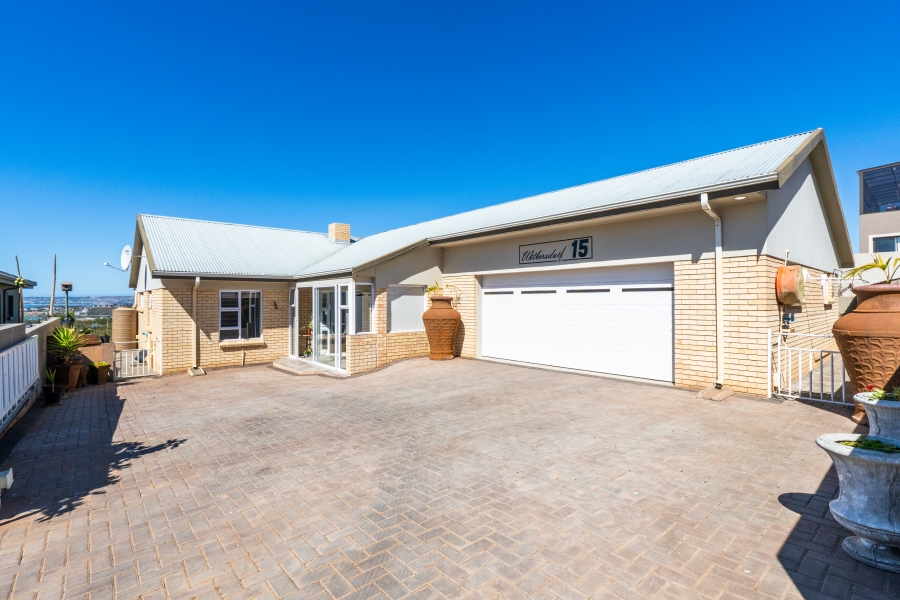 3 Bedroom Property for Sale in Monte Christo Western Cape